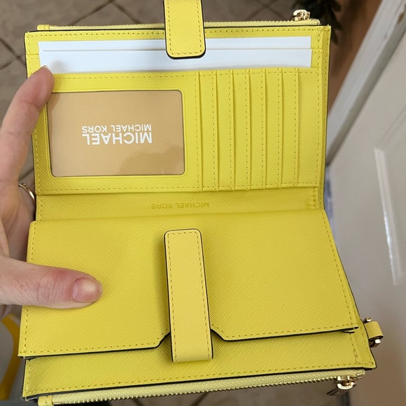 Michael Kors Jet Set Travel Lg Double Zip Wristlet Leather Wallet sunshine ⭐️ - Picture 11 of 11